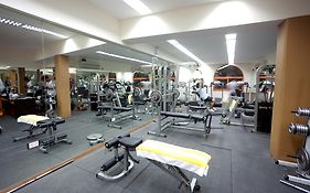 أجنحة الليوان الفندقية